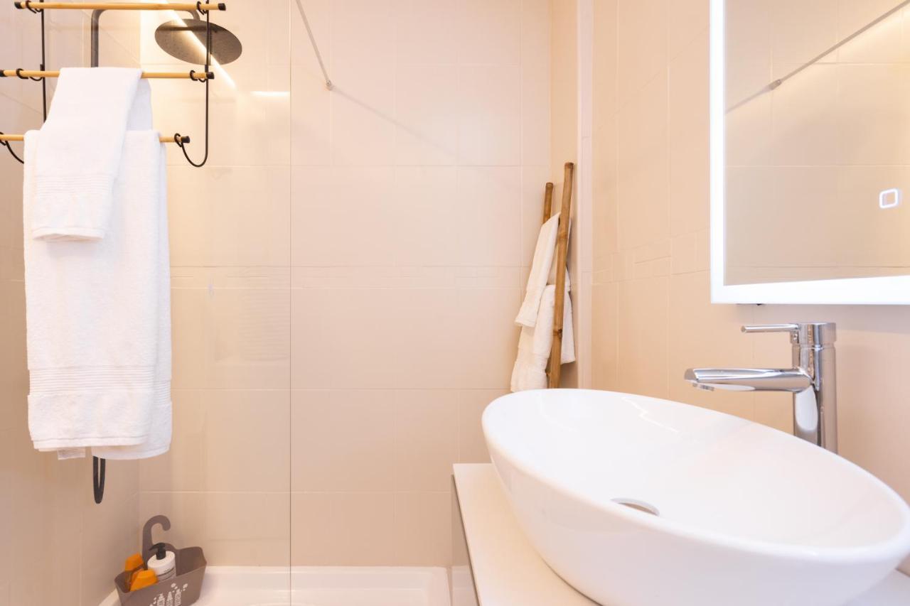Home2Book Charming Seaside Apt El Medano, Terrace Екстериор снимка