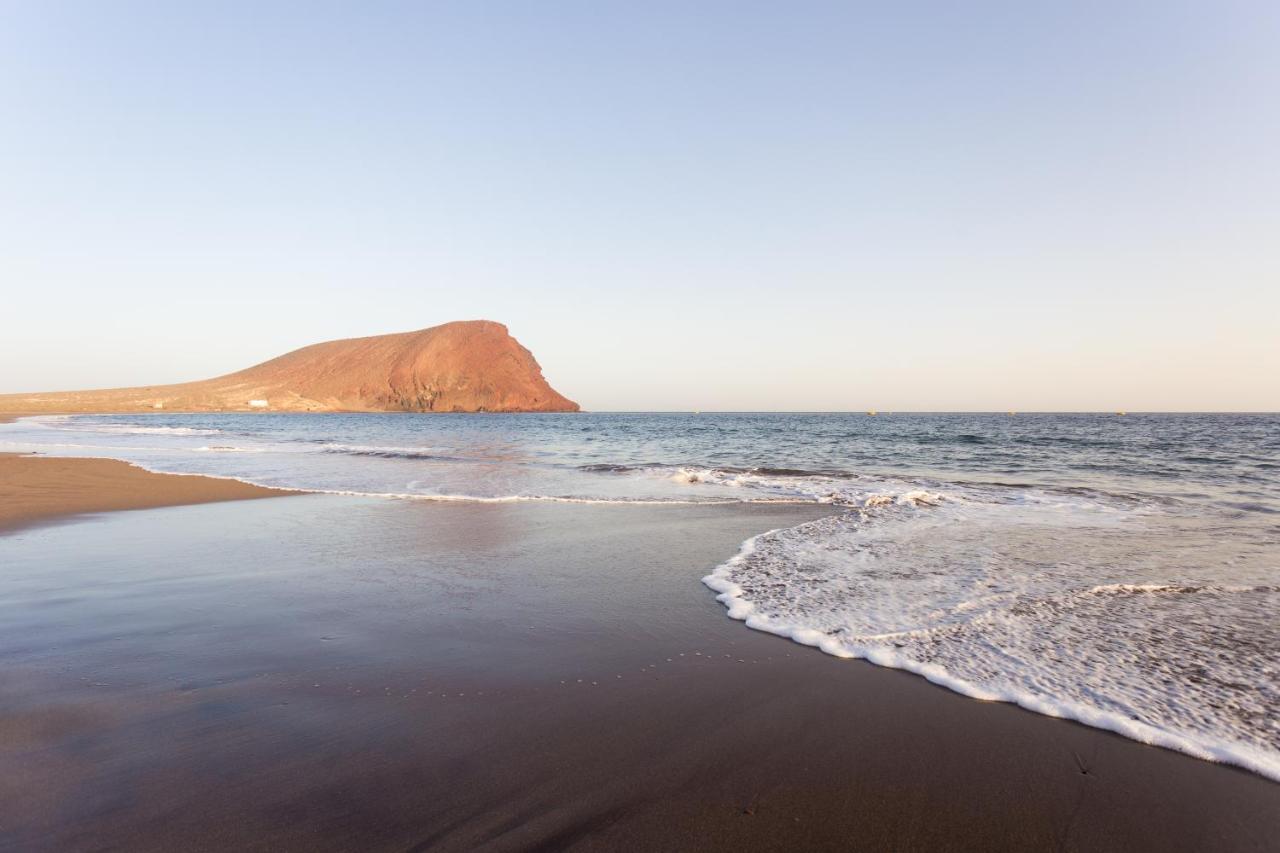 Home2Book Charming Seaside Apt El Medano, Terrace Екстериор снимка