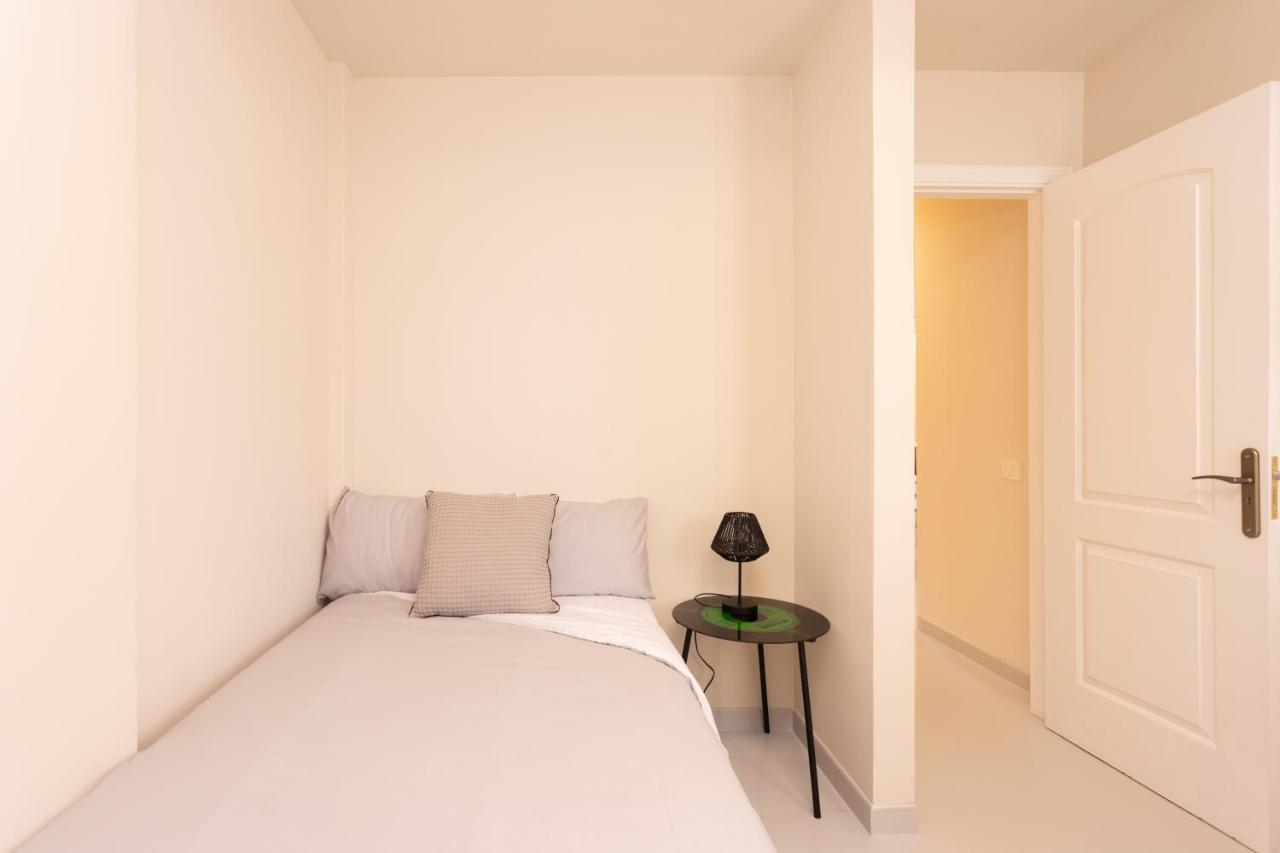 Home2Book Charming Seaside Apt El Medano, Terrace Екстериор снимка