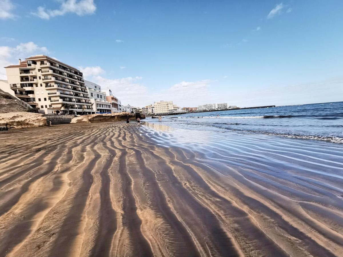 Home2Book Charming Seaside Apt El Medano, Terrace Екстериор снимка